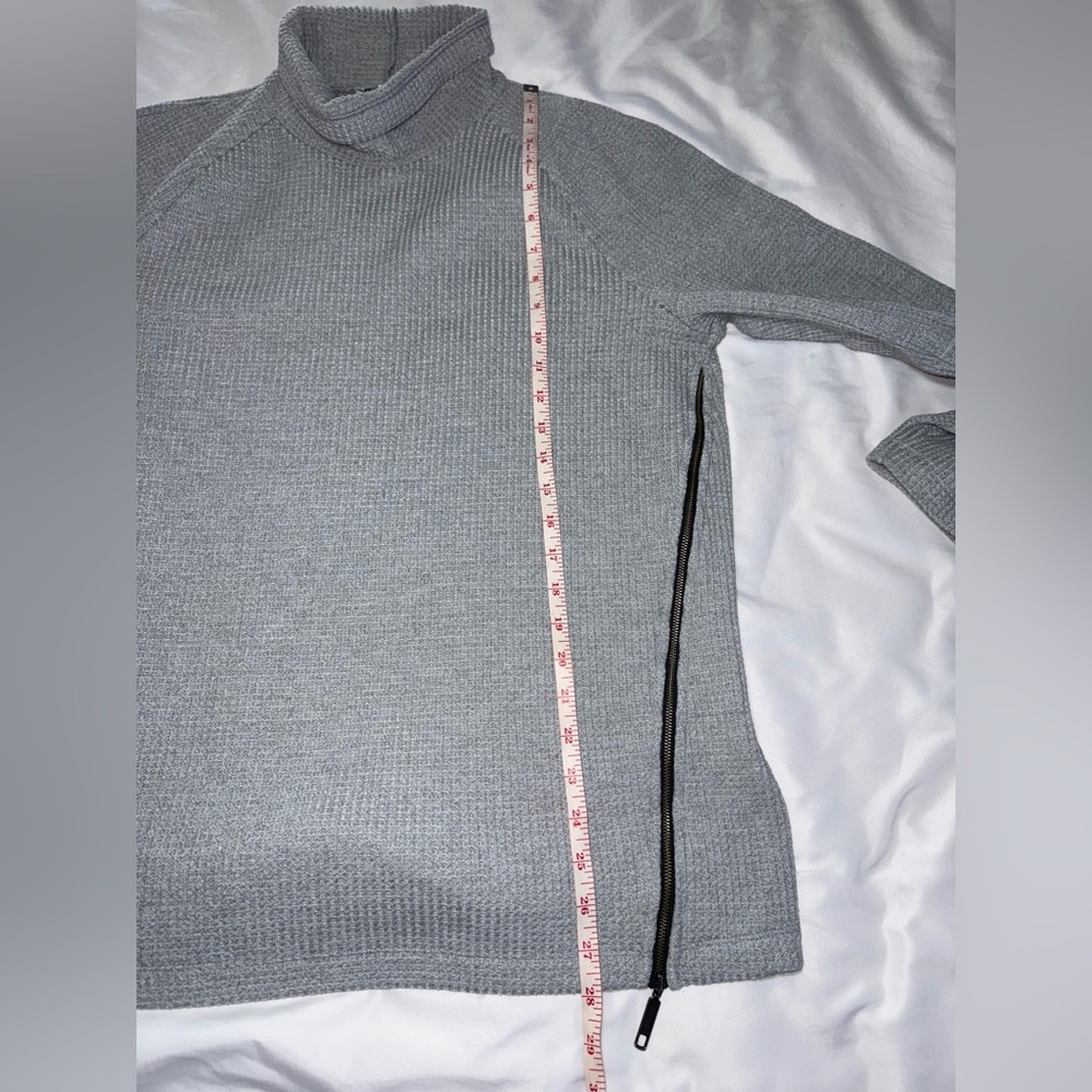 L.L. Bean waffle mock pullover sweater - Picture 7 of 8